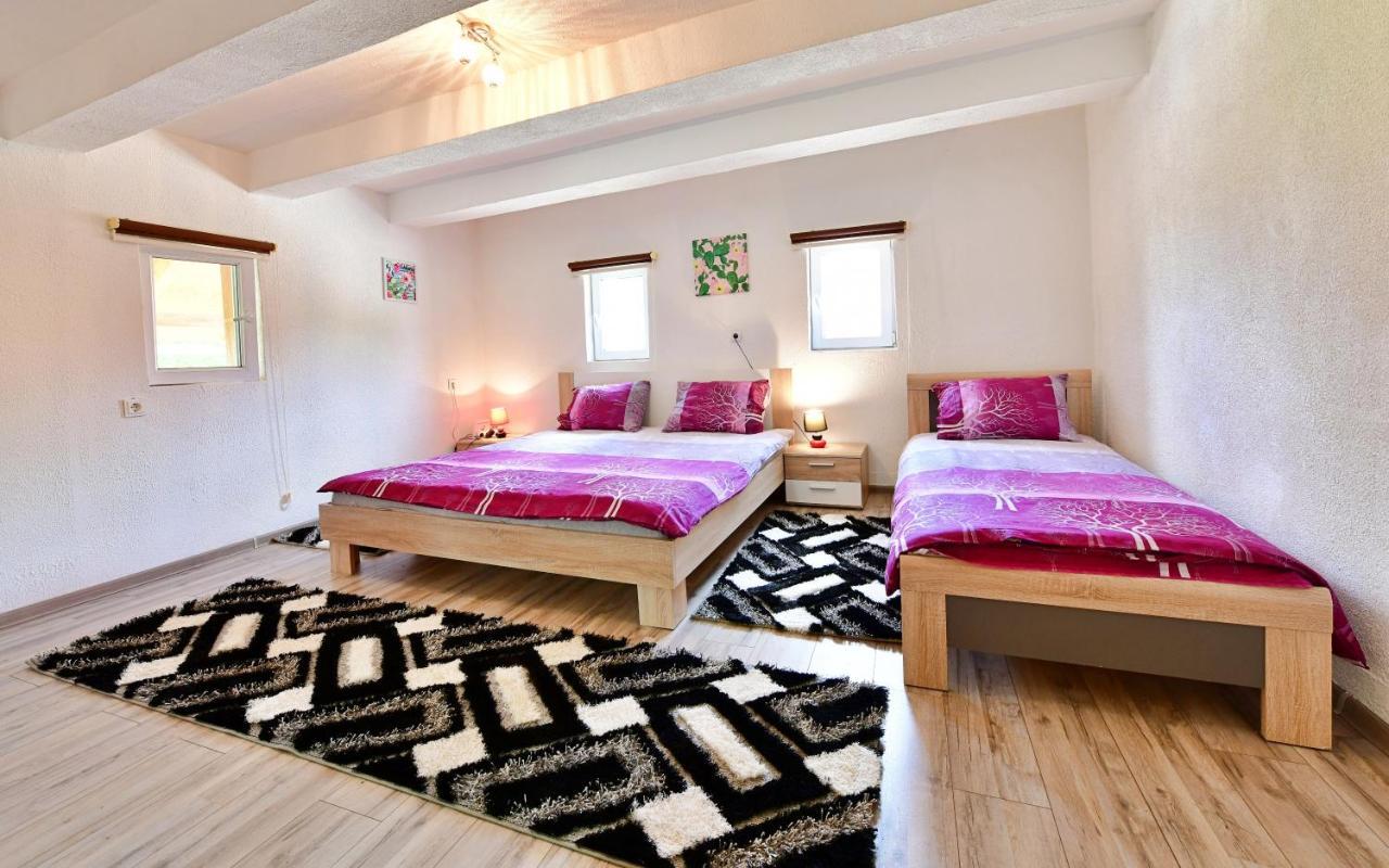 House Luna Rakovica Dış mekan fotoğraf
