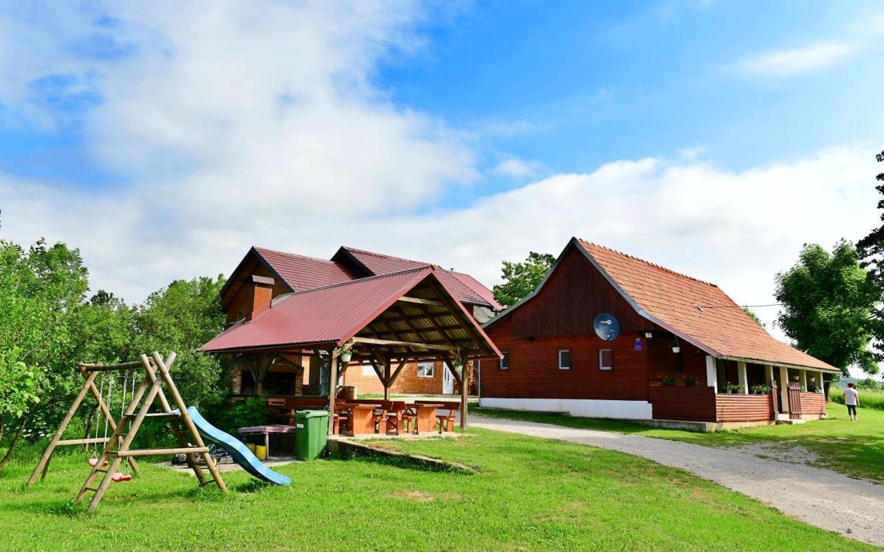 House Luna Rakovica Dış mekan fotoğraf